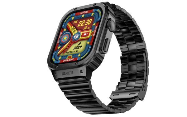 Fire-Boltt Maverick Smartwatch 51.308mm (2.02 inch) IPS Display / Luxury Stainless Steel Look / 320x385 Pixel Resolution / Bluetooth Calling / Voice Assistant (Black)